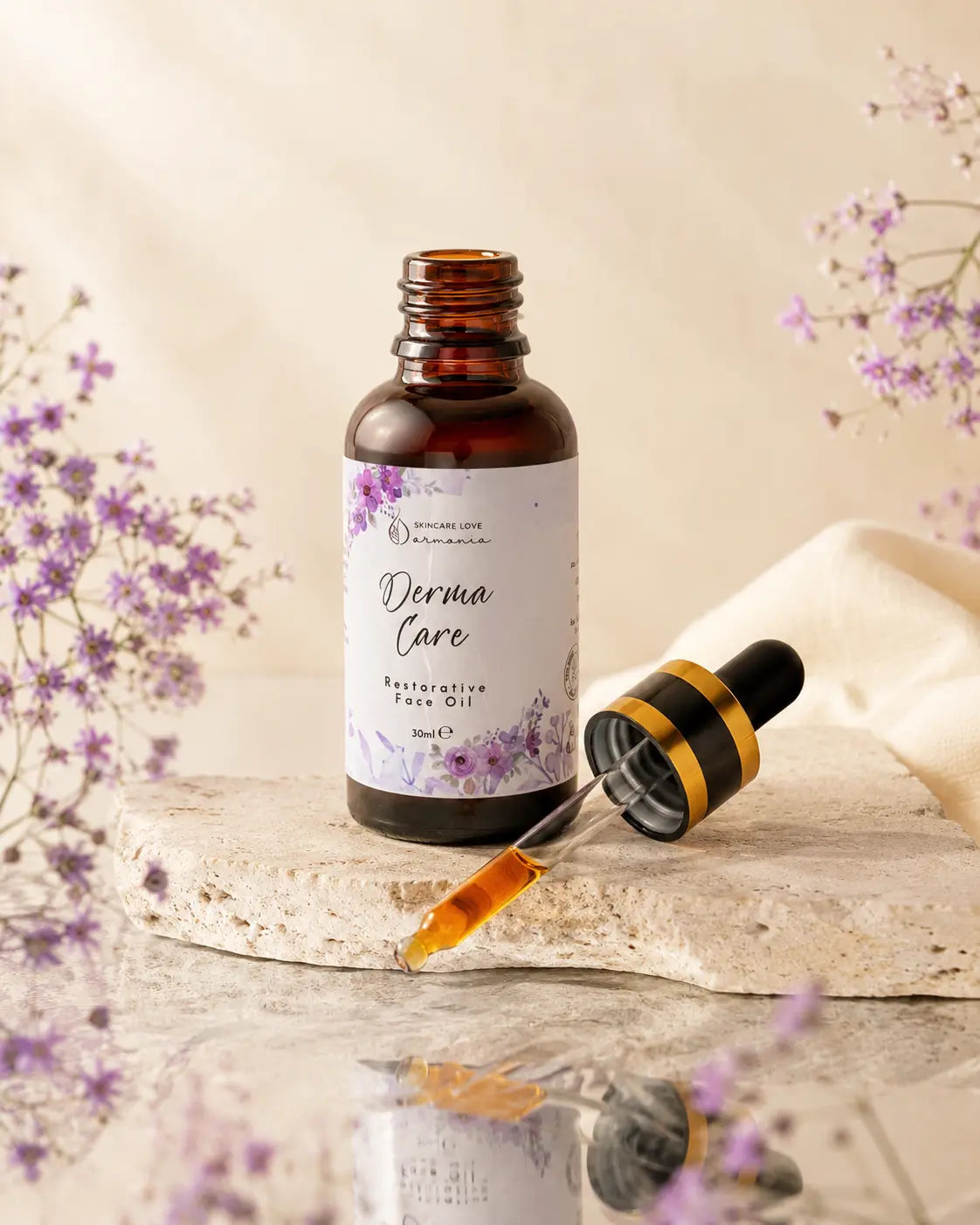 Contagocce di Derma Care Armonia con olio di CBD isolato, texture per il trattamento di dermatite e rossori